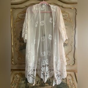 Floral Lace Cream Kimono